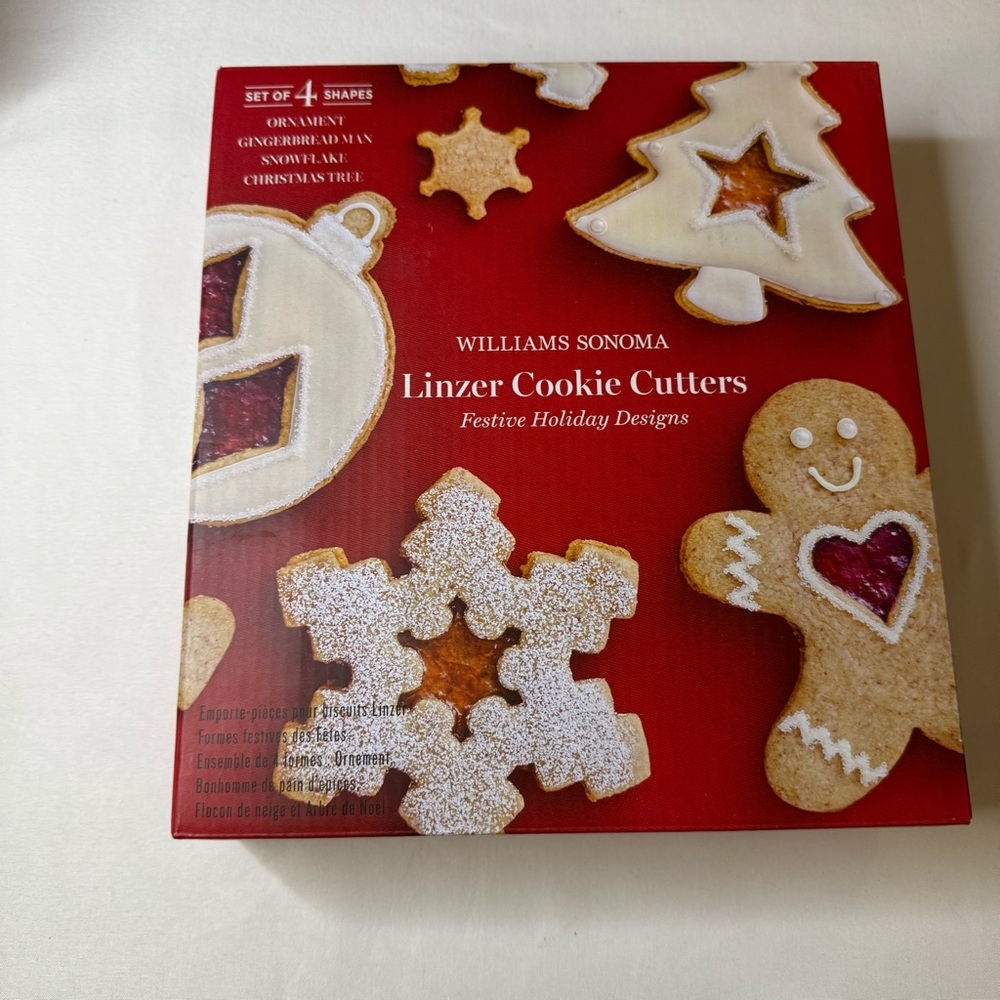 Williams Sonoma Red and White Holiday Decor